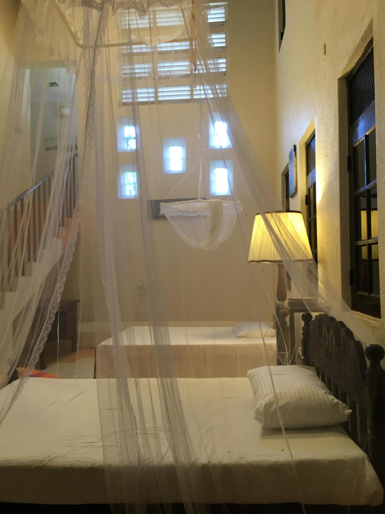 Airport Gateway Residence Negombo Exterior foto